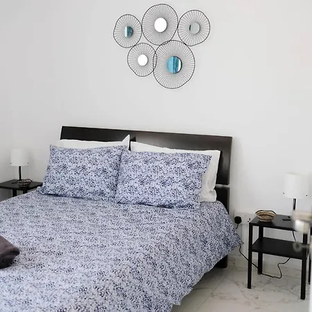 Apartment Lima *