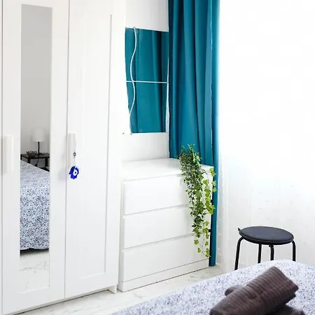 Apartment Lima *